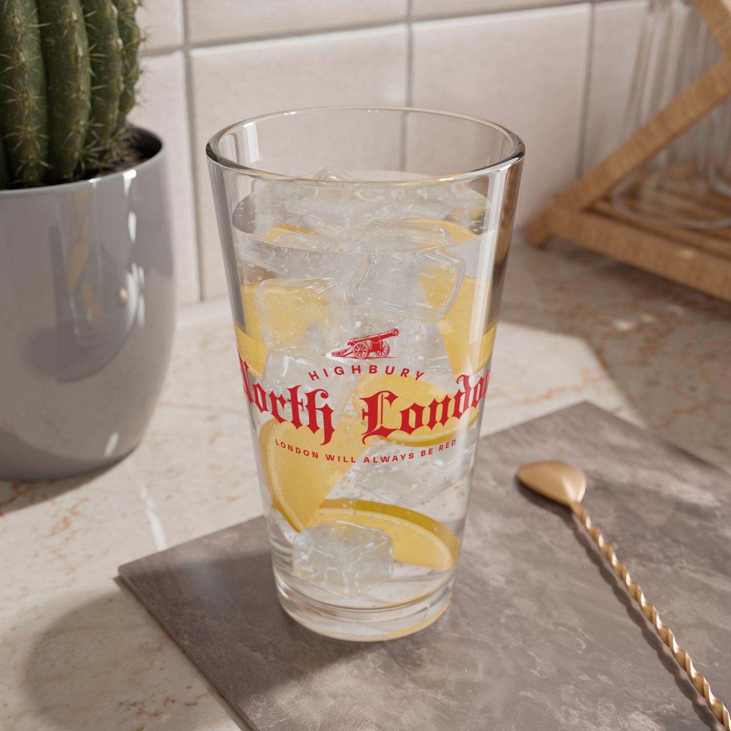 North London Forever Red Print Beer Pint Glass — 16oz